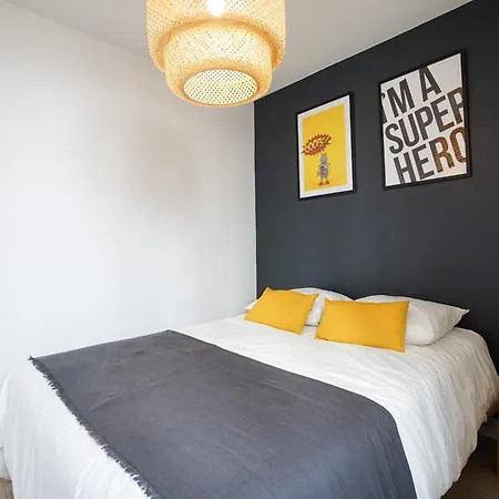 Spacious Duplex - Eiffel Tower Párizs