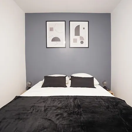 Appartement Spacious Duplex Apartment - Eiffel Tower *
