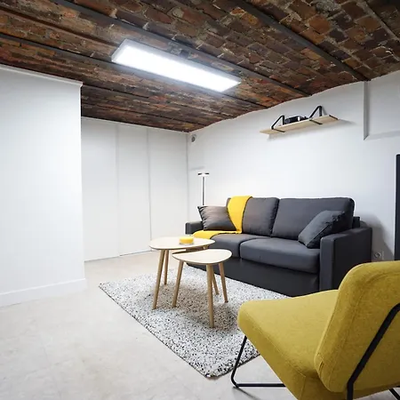 Spacious Duplex Apartment - Eiffel Tower Appartement *